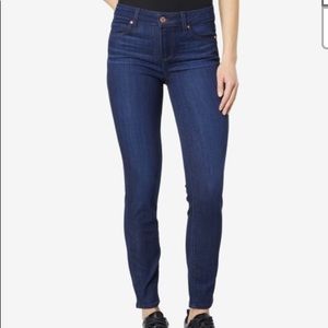 Paige Jeans size 26 Verdugo Ultra Skinny